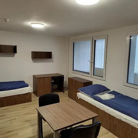 Blanice Hostel Praga